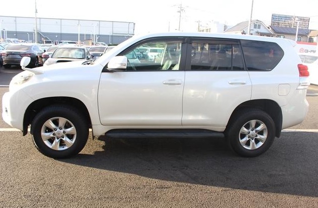 TOYOTA LAND CRUISER PRADO TXL