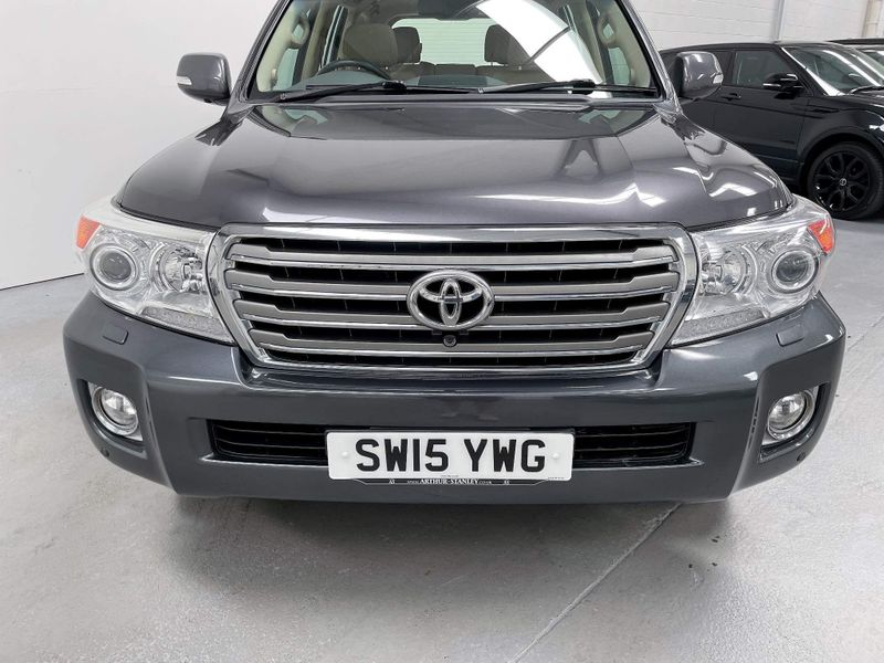 Toyota Land Cruiser 4.5 D-4D V8 Auto 4WD 5dr