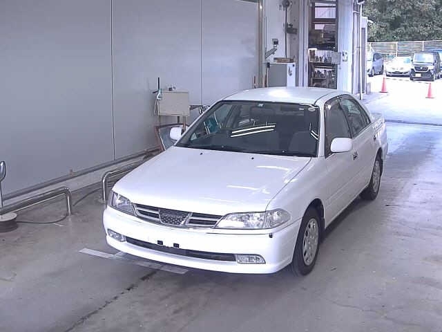 TOYOTA CARINA