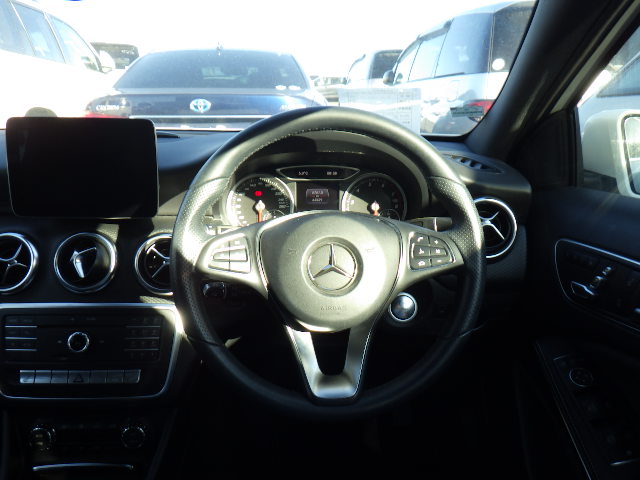 Mercedes BENZ A CLASS