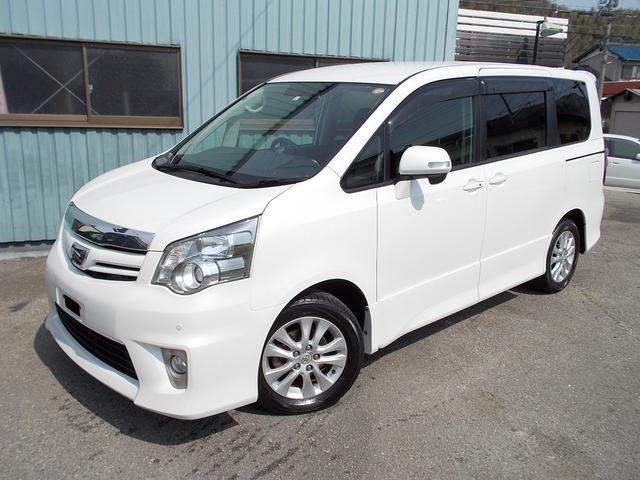 TOYOTA NOAH SI