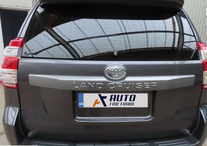 TOYOTA LAND CRUISER 2.8