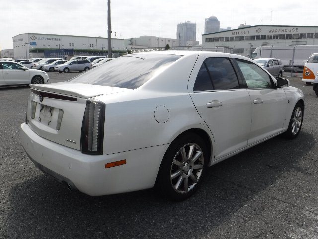 CADILLAC STS