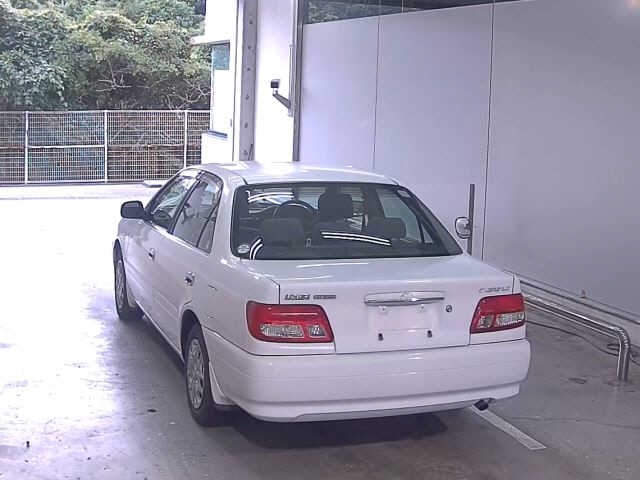 TOYOTA CARINA