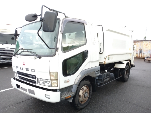 MITSUBISHI FUSO FIGHTER