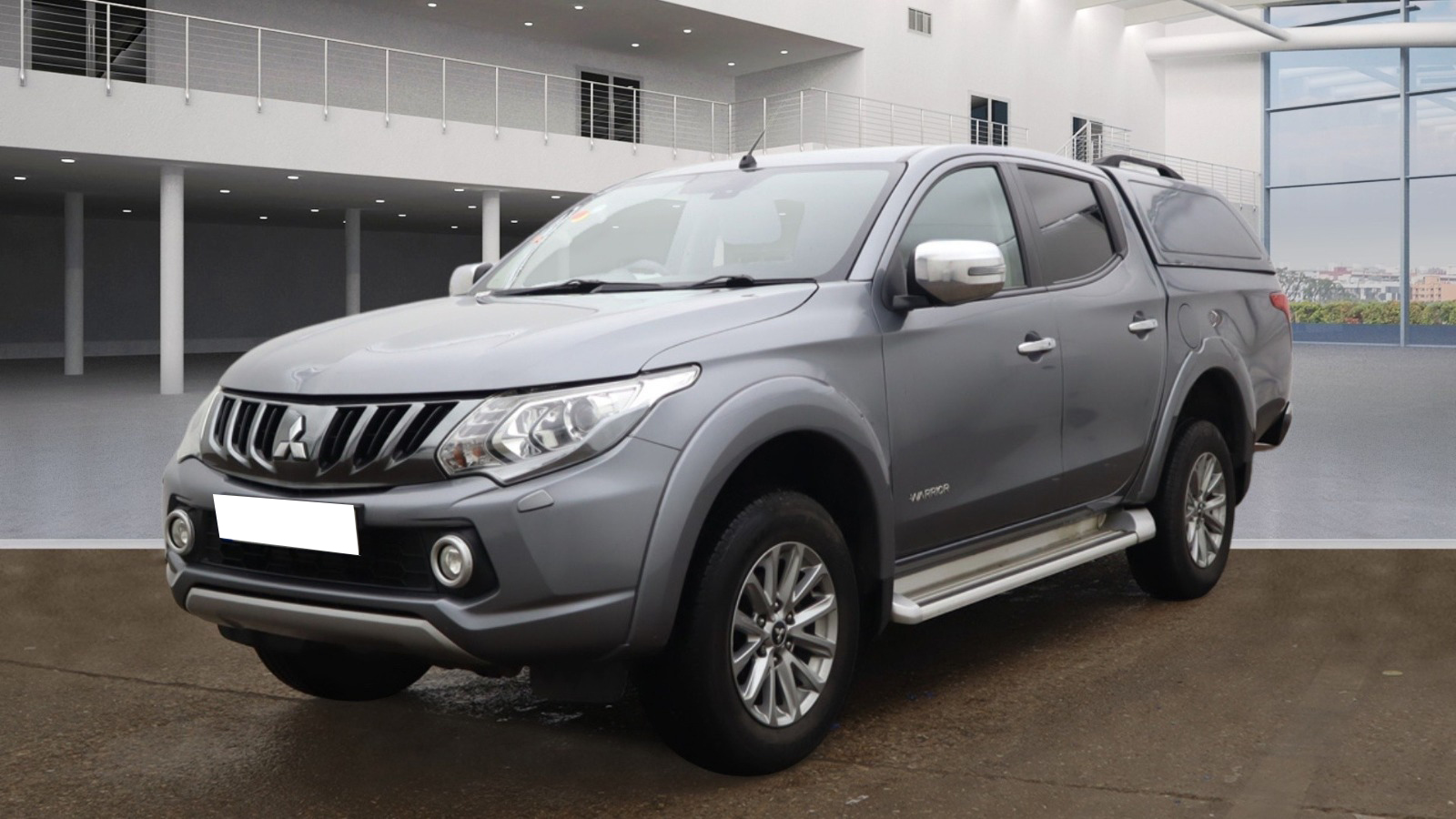 MITSUBISHI L200