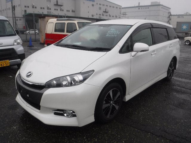 TOYOTA WISH