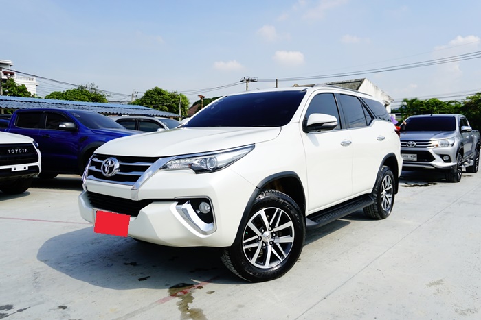 TOYOTA FORTUNER