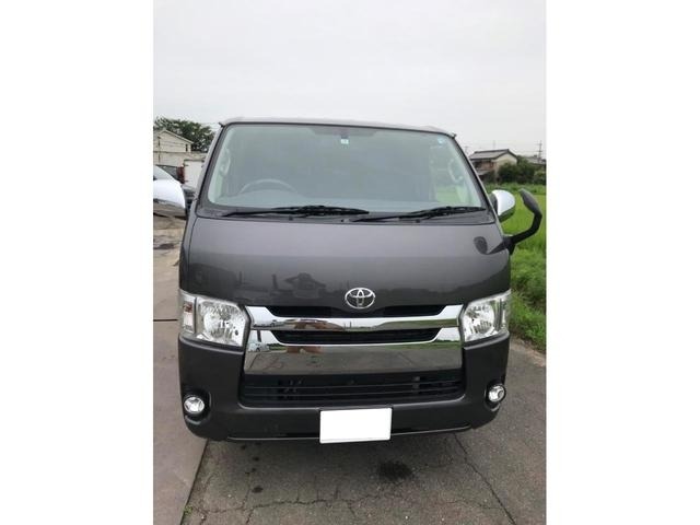 TOYOTA  HIACE