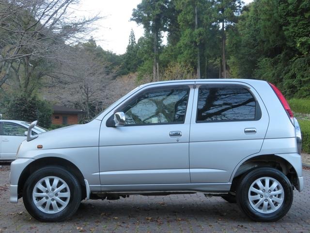 DAIHATSU TERIOS KID