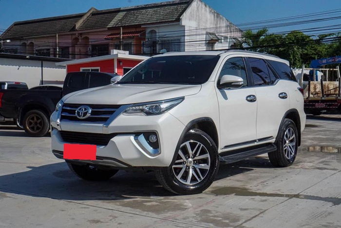 TOYOTA FORTUNER