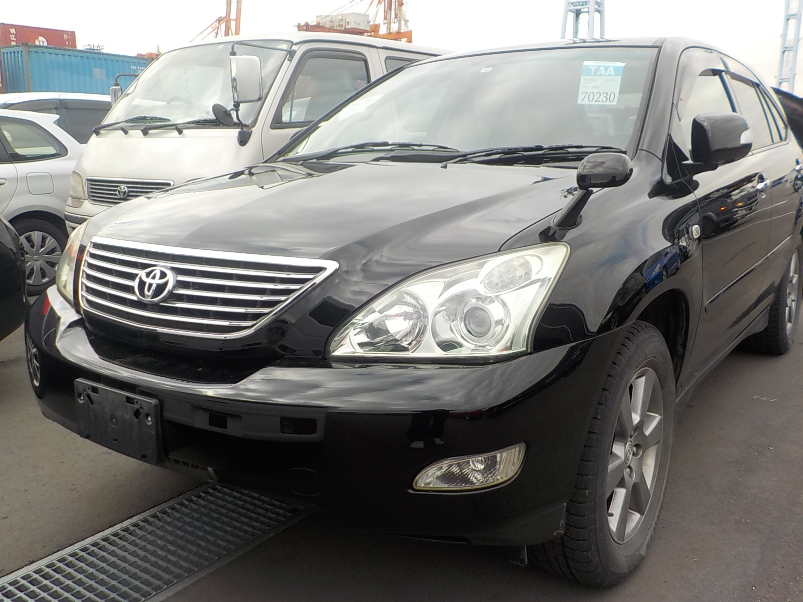 TOYOTA HARRIER