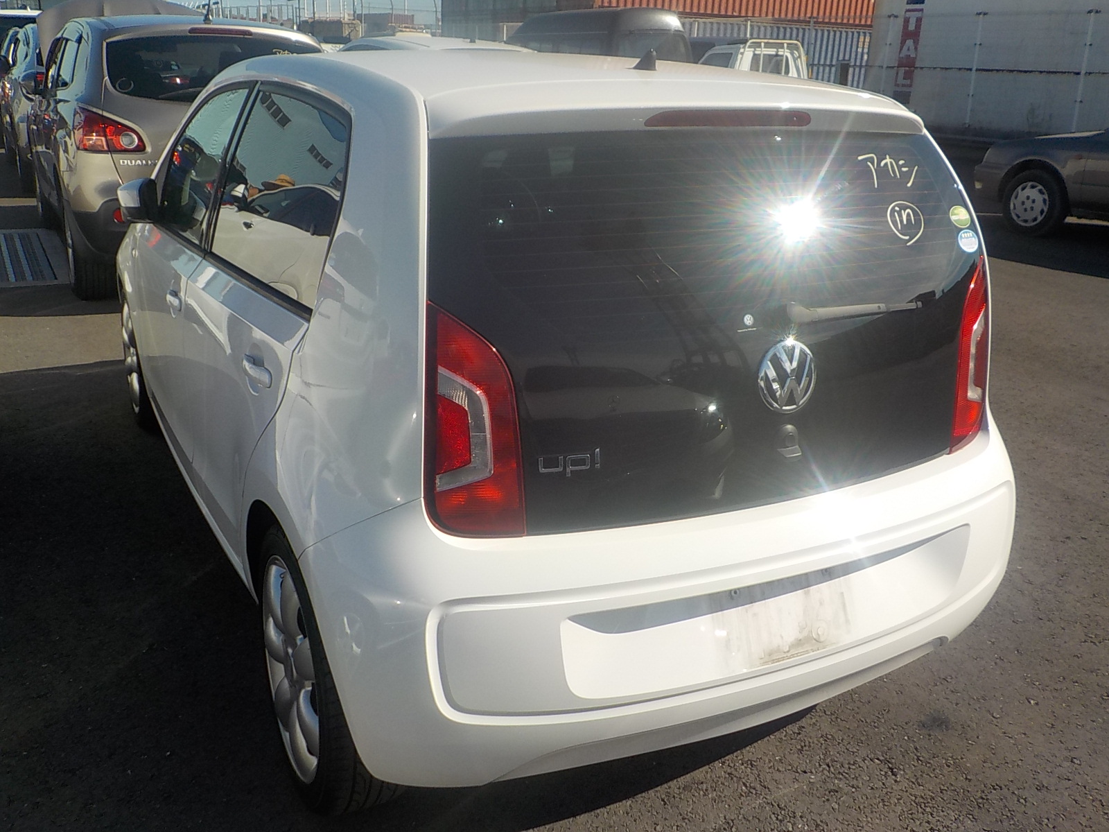 VOLKSWAGEN UP