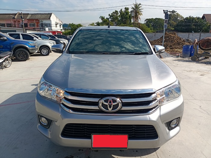 TOYOTA HILUX