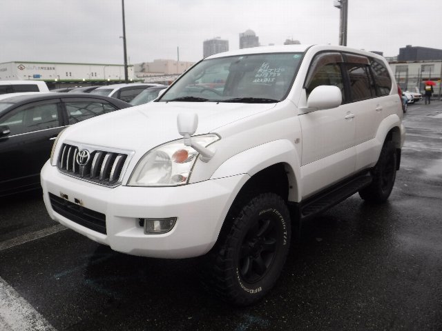 TOYOTA LANDCRUISER PRADO