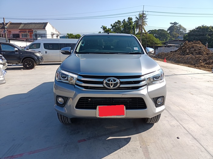 TOYOTA HILUX