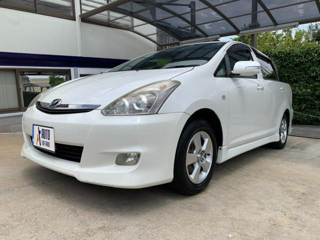 TOYOTA WISH