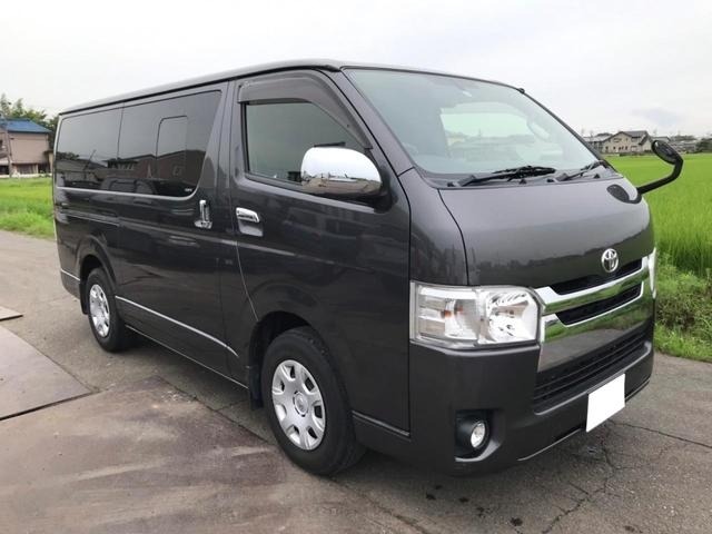 TOYOTA  HIACE