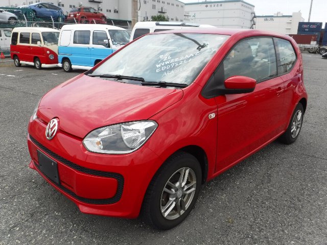 VOLKSWAGEN UP