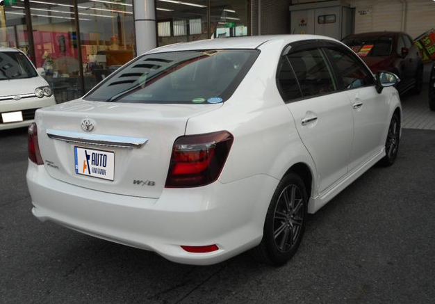 TOYOTA COROLLA AXIO 1.5G WxB