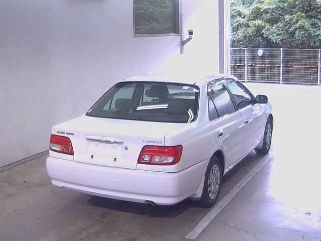 TOYOTA CARINA