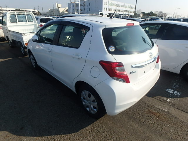 TOYOTA VITZ