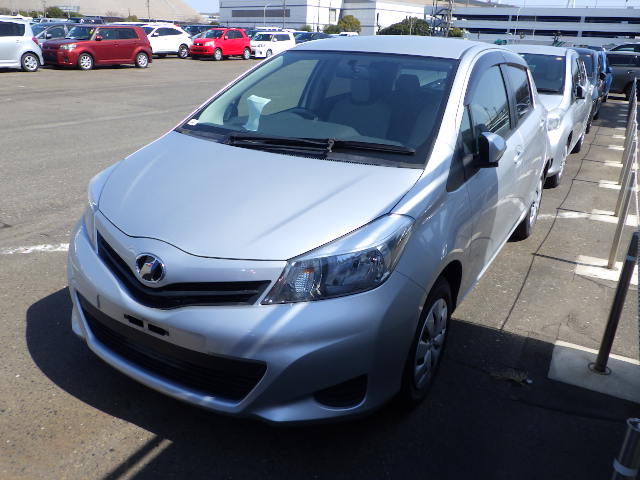 TOYOTA VITZ