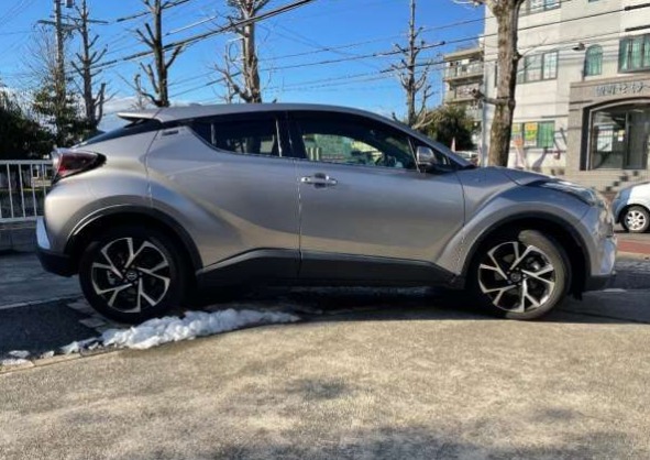 TOYOTA C-HR