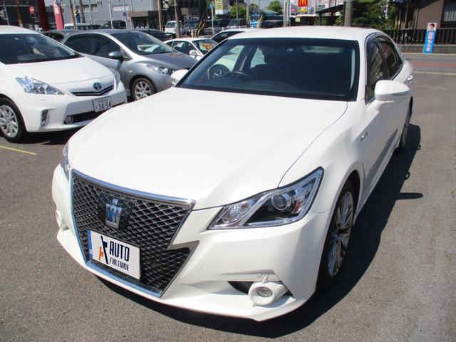 TOYOTA CROWN HYBRID ATHLETE S