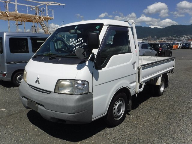 MITSUBISHI DELICA TRUCK